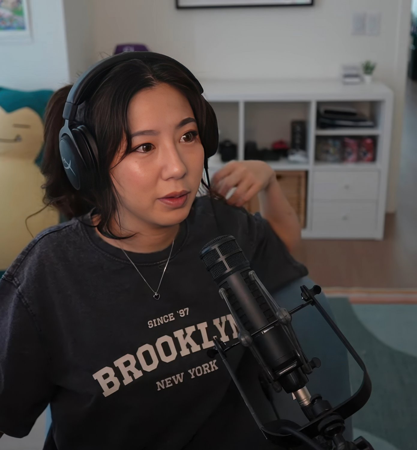 Fuslie #9m7nWd5C