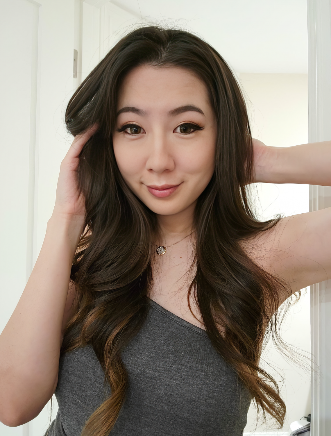 Fuslie #E0Xb9haZ
