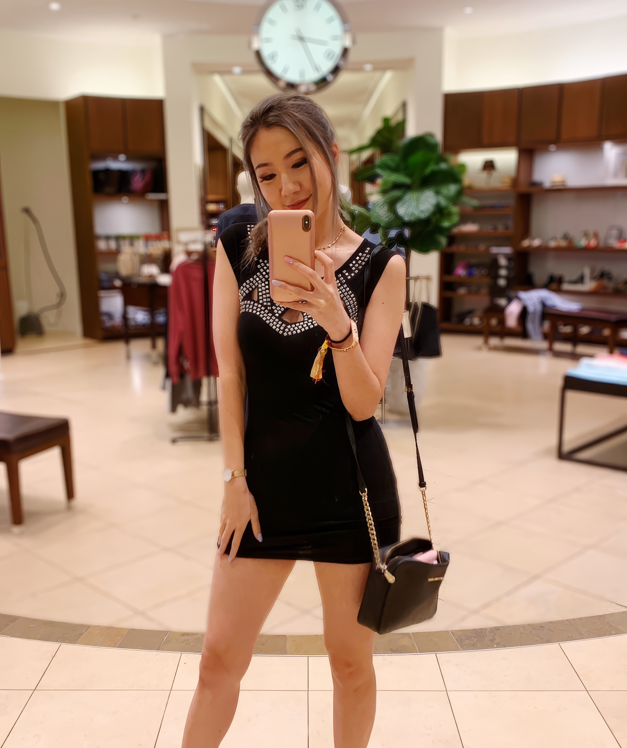 Fuslie #xGk2O2v9
