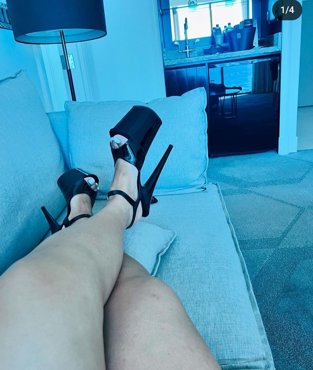 HEEL LOVERR #S6eDOJqR