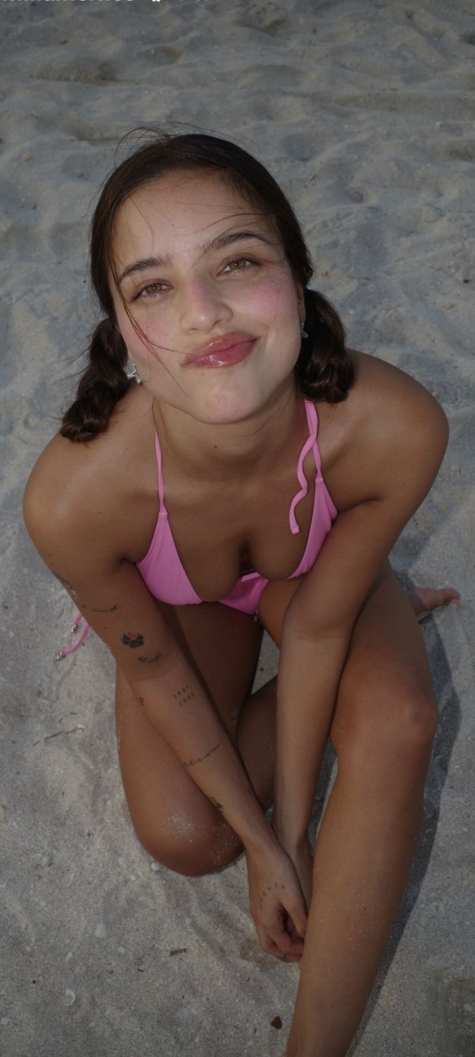 Emilia Mernes #pE5yOGLT